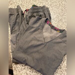 Vince Camuto scrub set